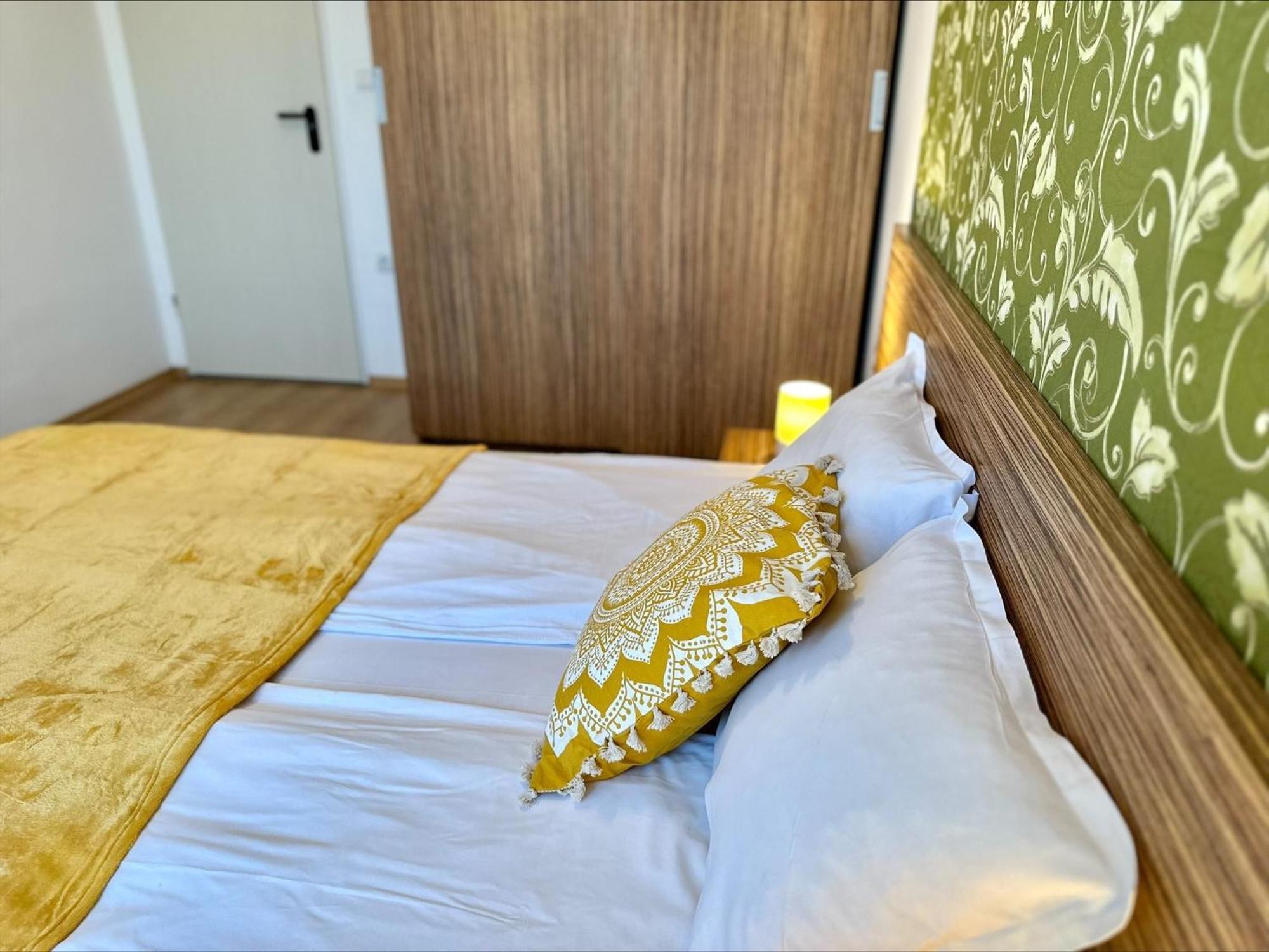 Sea View - Aheloy Apartment *